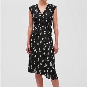 NWOT❗️Banana Republic Floral Wrap Midi Dress